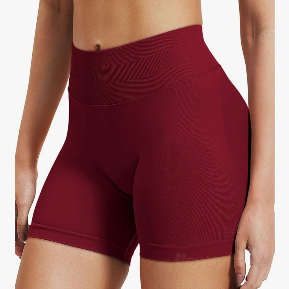 VoyJoy Women's High-Waisted Red Shorts